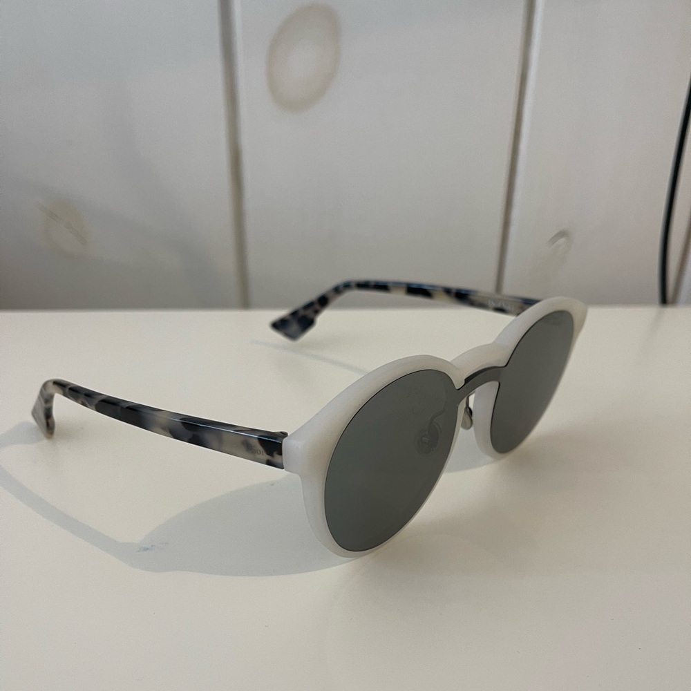 Dior Mirrored Sunglasses (with case and lens cleaner - never opened)